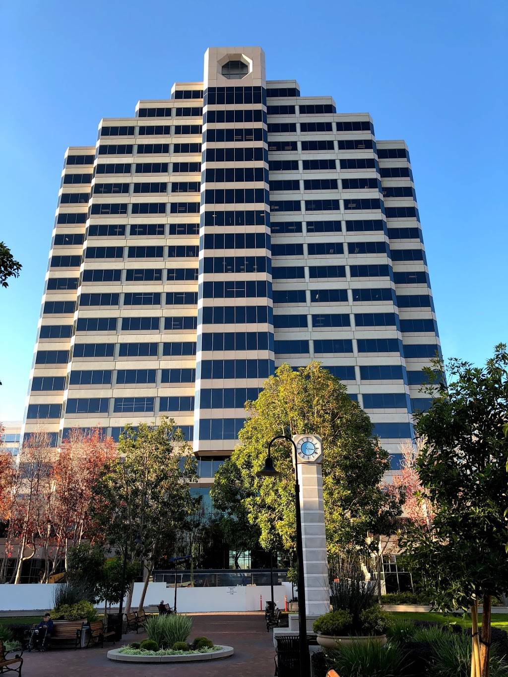 Cafe Savini | restaurant | 950 Tower Ln #1775, Foster City, CA 94404, USA | 6505720330 OR +1 650-572-0330