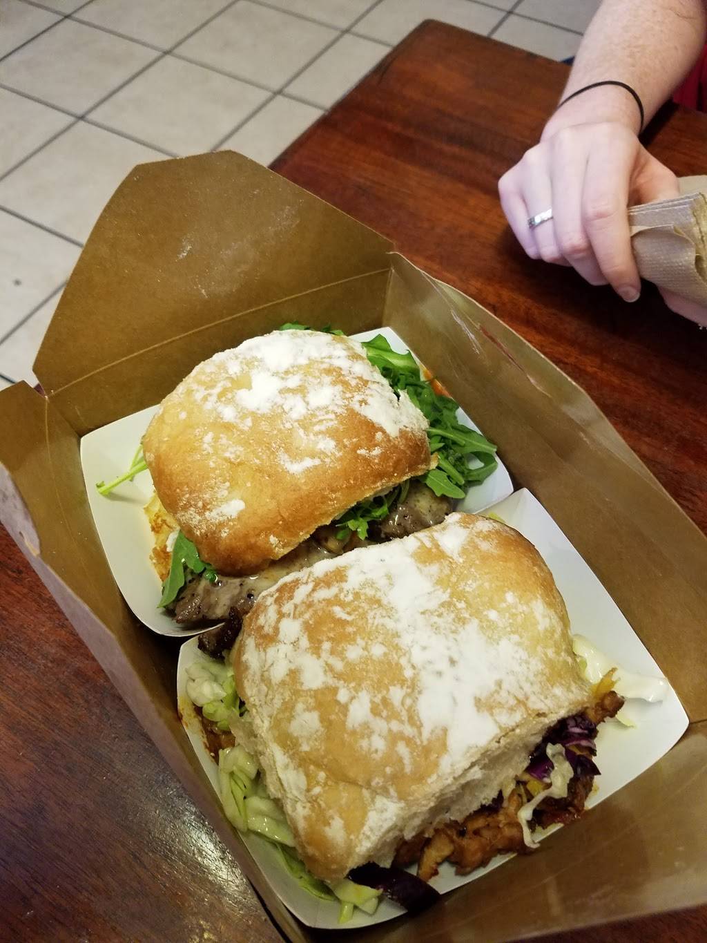 Dusty Buns | restaurant | 608 E Weldon Ave, Fresno, CA 93704, USA | 5594862867 OR +1 559-486-2867