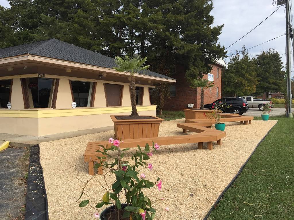 Villa Verde | restaurant | 2601 E 10th St, Greenville, NC 27858, USA | 2526896005 OR +1 252-689-6005