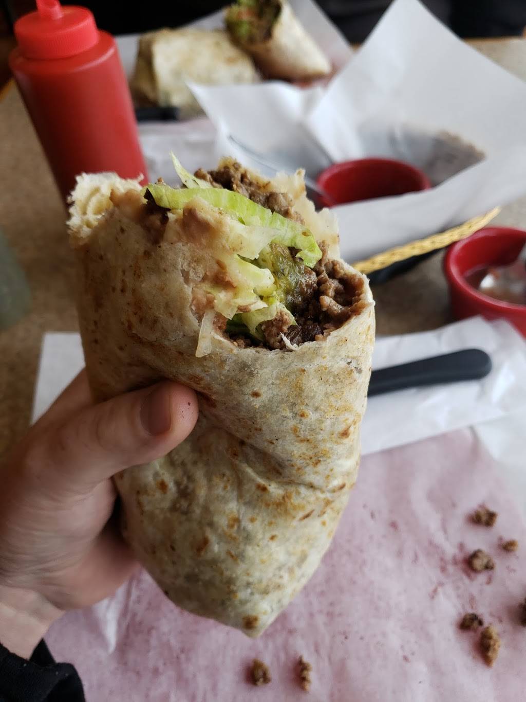 Burritoville | restaurant | 1026 W Hillcrest Dr, DeKalb, IL 60115, USA | 8157568656 OR +1 815-756-8656