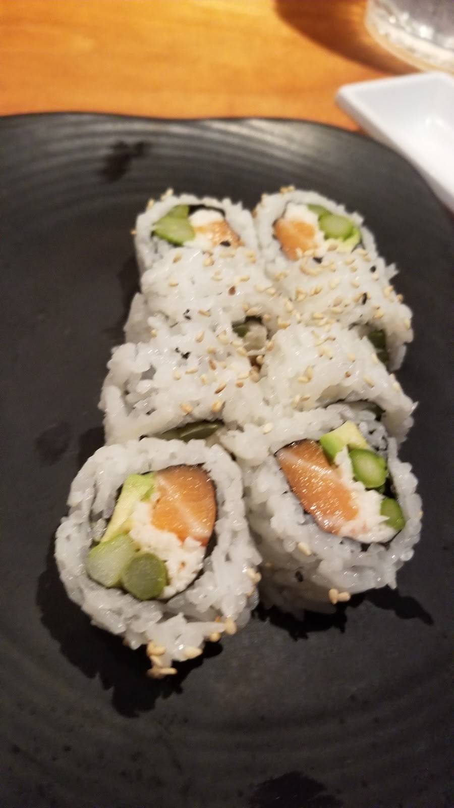 Sawa sushi | restaurant | 3962 Blue Diamond Rd #104, Las Vegas, NV 89139, USA | 7024539396 OR +1 702-453-9396