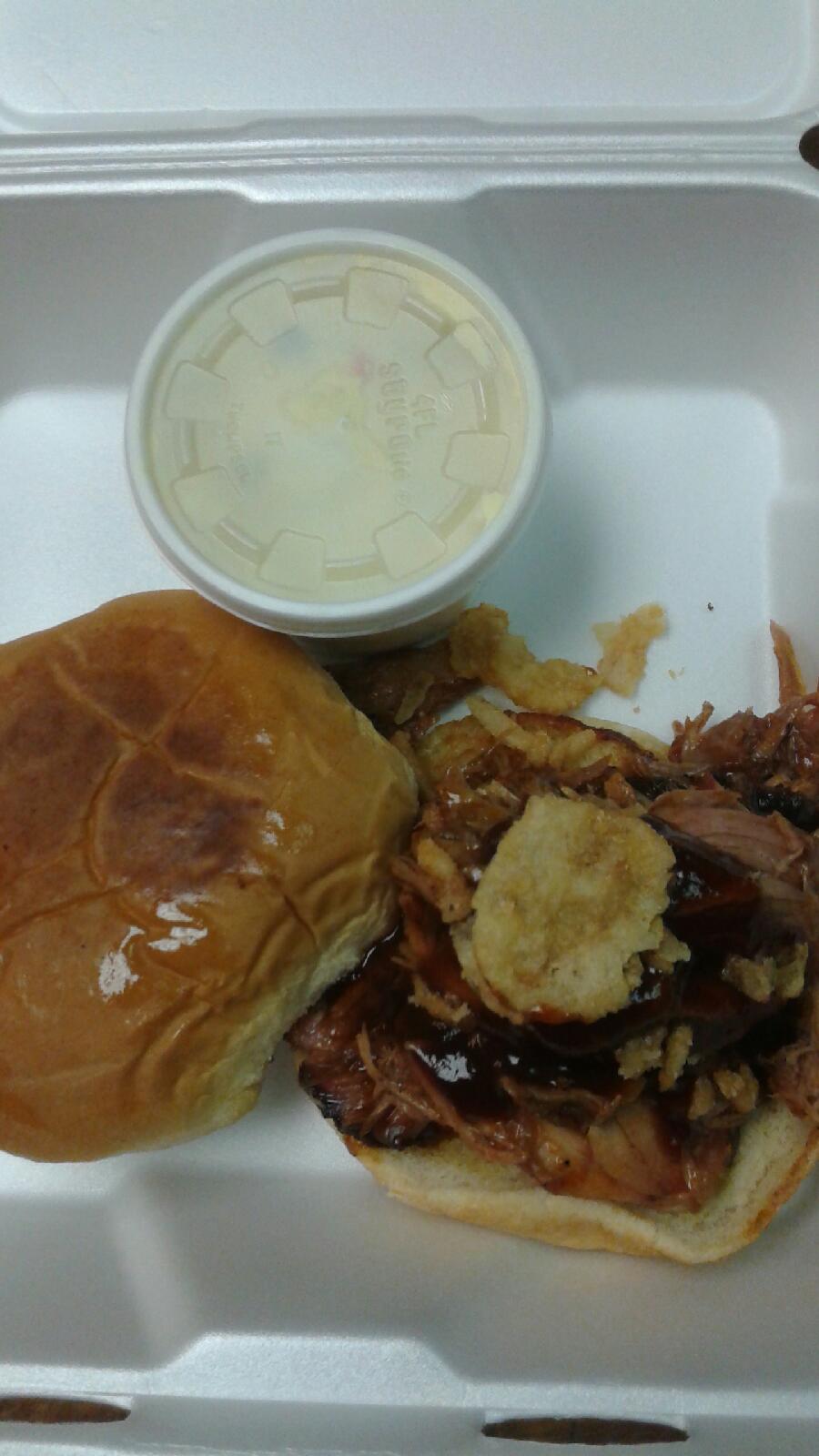 Boar Hogs Barbecue & Catering | restaurant | 106 Cody Rd S, Mobile, AL 36608, USA | 2515258228 OR +1 251-525-8228