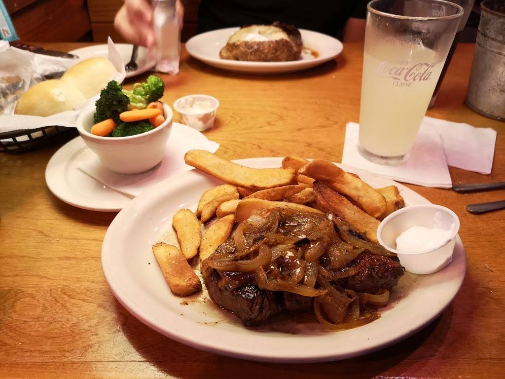 Texas Roadhouse | restaurant | 36750 Ford Rd, Westland, MI 48185, USA | 7347294570 OR +1 734-729-4570