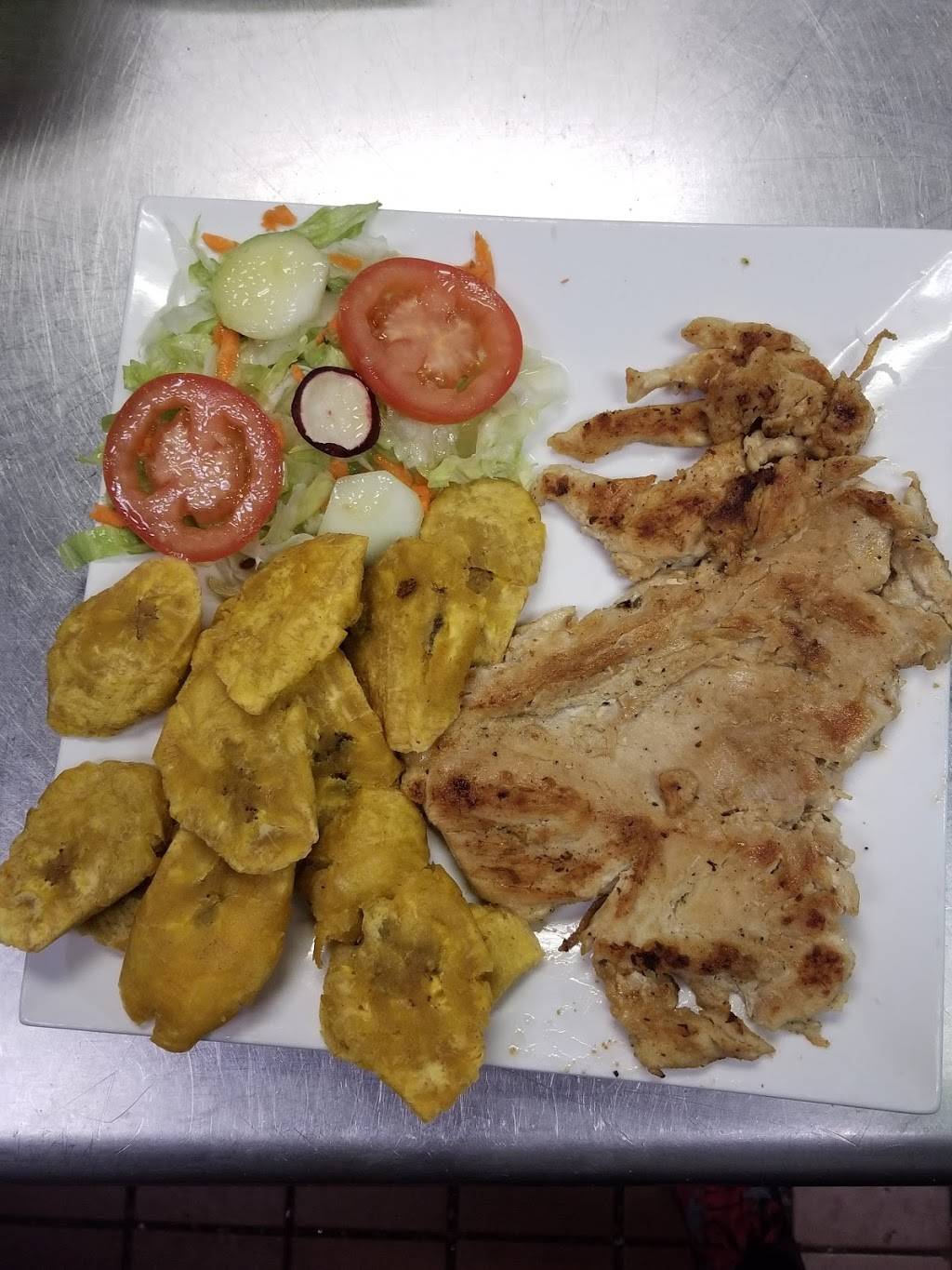 Las Palmas | restaurant | 445 Essex St, Lawrence, MA 01840, USA | 9785570045 OR +1 978-557-0045