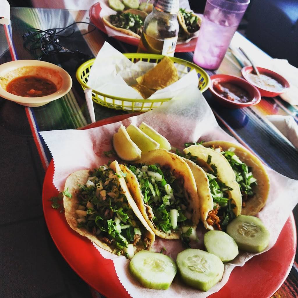 El Huarache Azteca | restaurant | 2020 Bayshore Blvd, Dunedin, FL 34698, USA | 7273307648 OR +1 727-330-7648