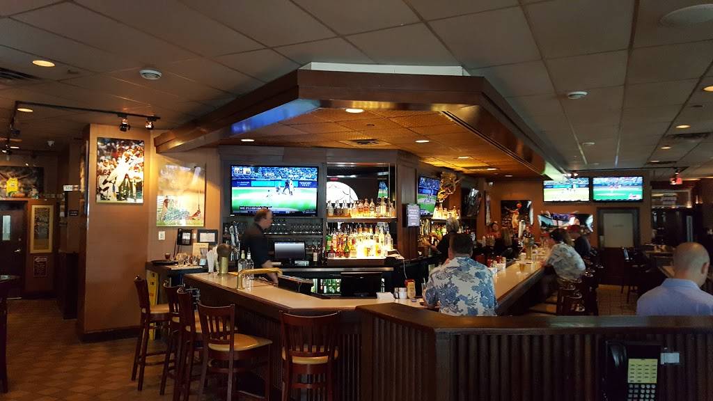 Joe Theismanns Restaurant | restaurant | 1800 Diagonal Rd A, Alexandria, VA 22314, USA | 7037390777 OR +1 703-739-0777