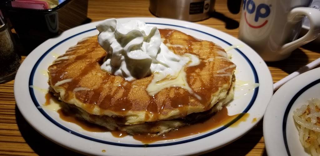 IHOP | restaurant | 1290 Arsenal St, Watertown, NY 13601, USA | 3156814081 OR +1 315-681-4081