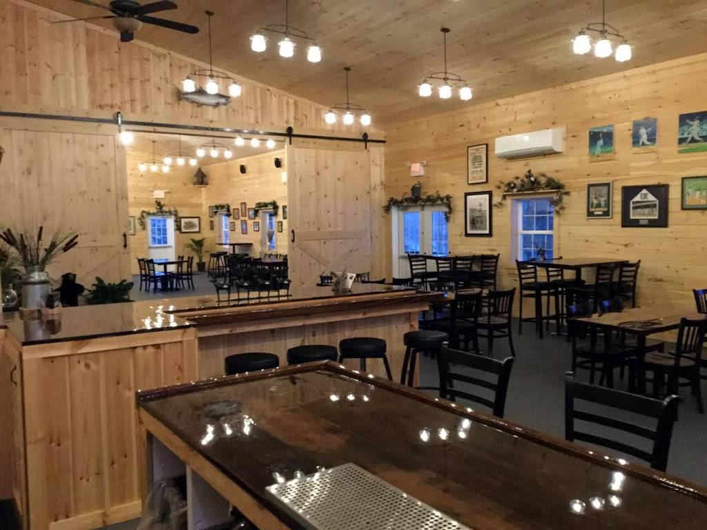 The Ponds Restaurant | restaurant | 304 B Sutherland Rd, East Meredith, NY 13757, USA | 6077466199 OR +1 607-746-6199