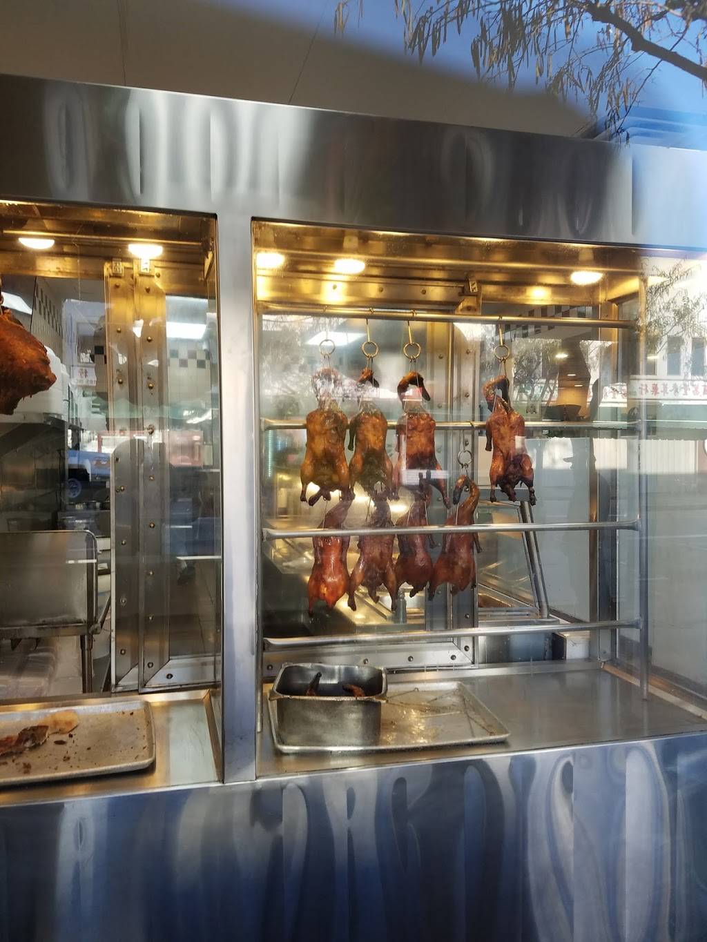 Yang Chow Restaurant | restaurant | 819 N Broadway, Los Angeles, CA 90012, USA | 2136250811 OR +1 213-625-0811