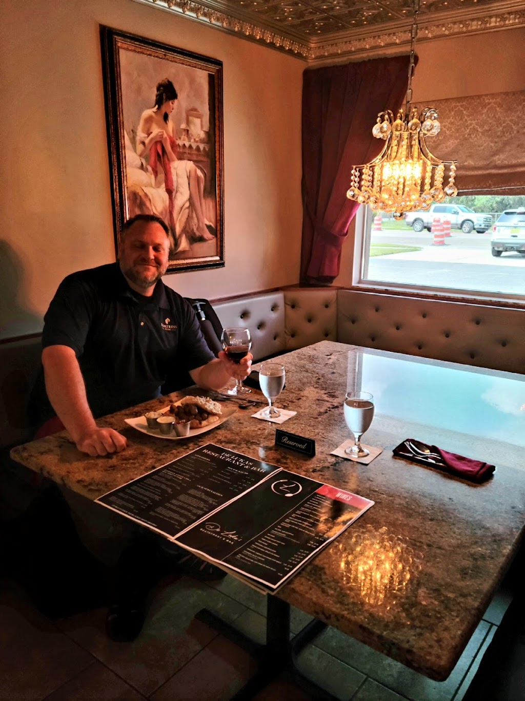 DeLukas Restaurant & Bar | restaurant | 1343 Cleveland St, Clearwater, FL 33755, USA | 7274004047 OR +1 727-400-4047