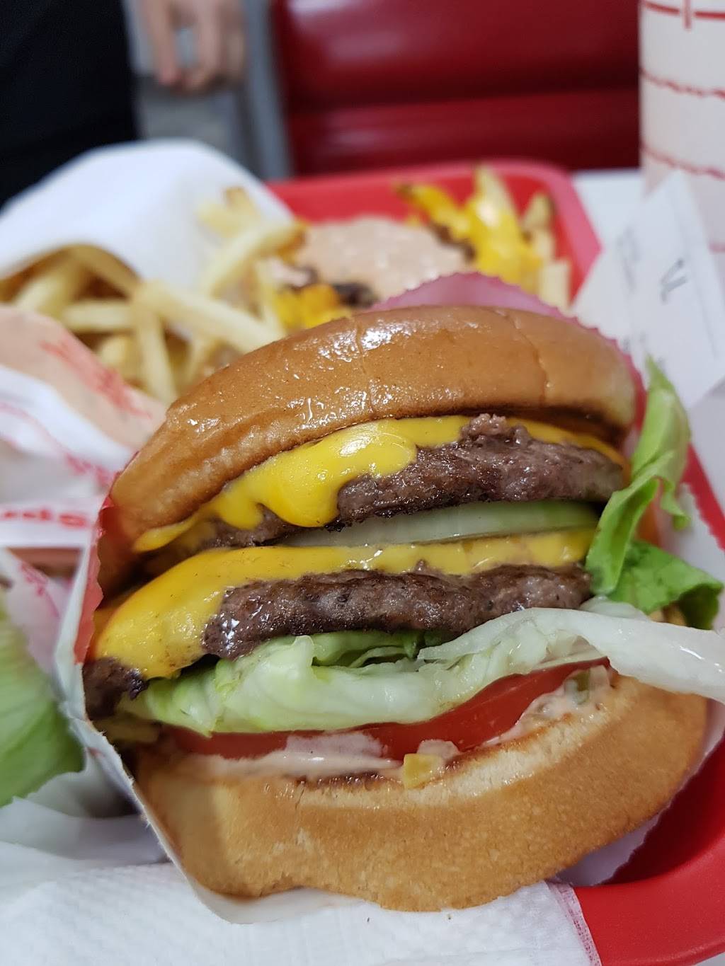 In-N-Out Burger | restaurant | 10900 Alondra Blvd, Cerritos, CA 90703, USA | 8007861000 OR +1 800-786-1000