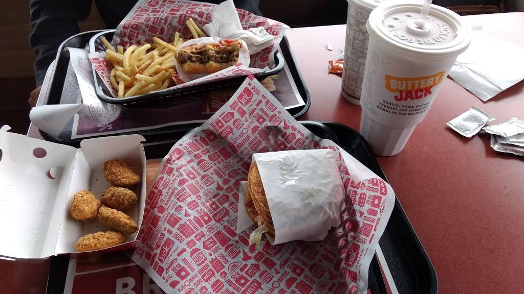 Jack in the Box | restaurant | 14206 1st Ave S, Burien, WA 98168, USA | 2062423364 OR +1 206-242-3364
