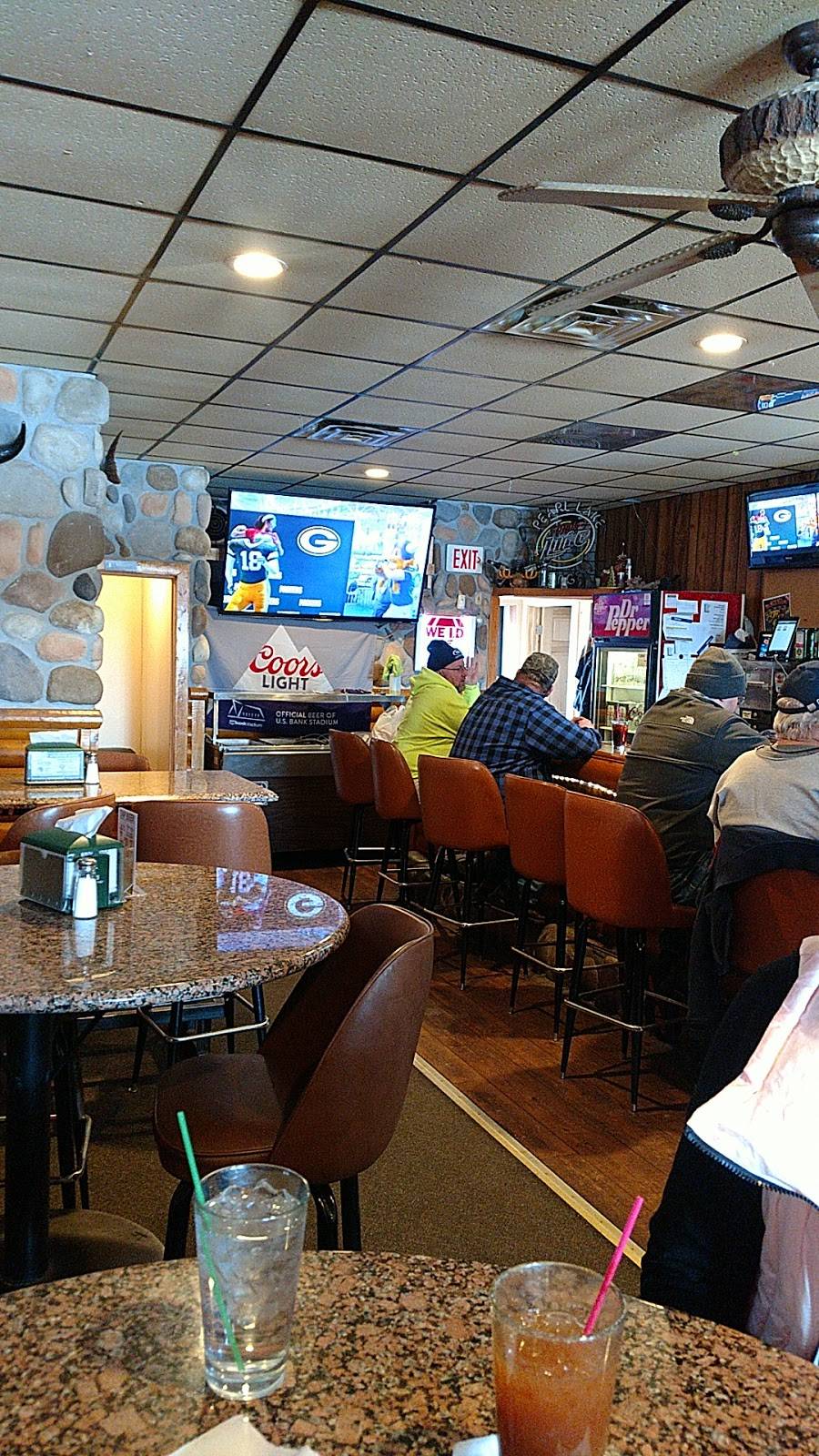 Pearl Lake Lodge | restaurant | 10600 Co Hwy 8, Kimball, MN 55353, USA | 3203982588 OR +1 320-398-2588