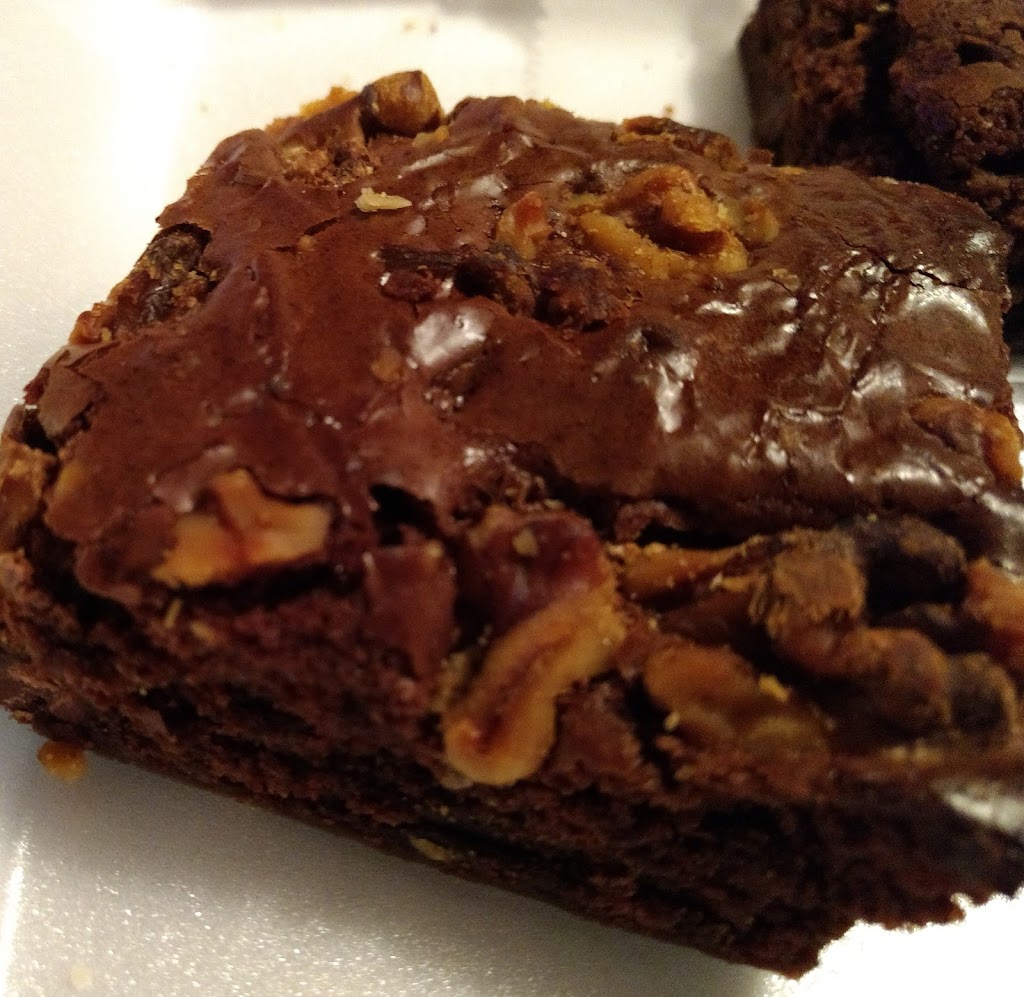 Cucinellas Brick Oven Pizzeria | restaurant | 201 SW Rutledge St, Madison, FL 32340, USA | 8509733388 OR +1 850-973-3388