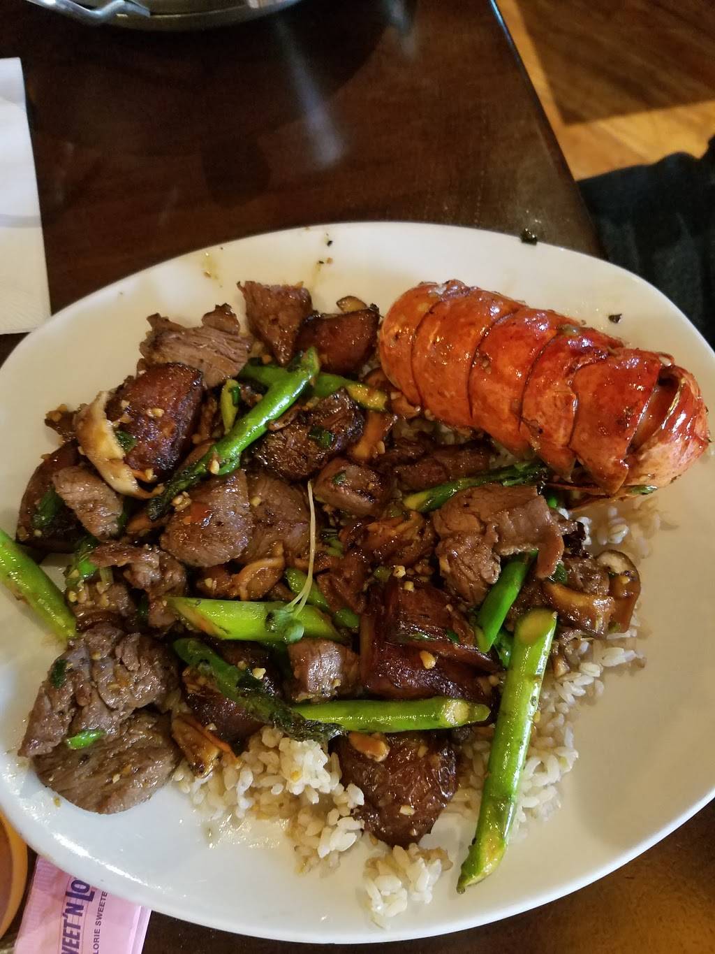 P.F. Changs | restaurant | 2300 Village Dr E Bldg. #140, Maumee, OH 43537, USA | 4198788490 OR +1 419-878-8490