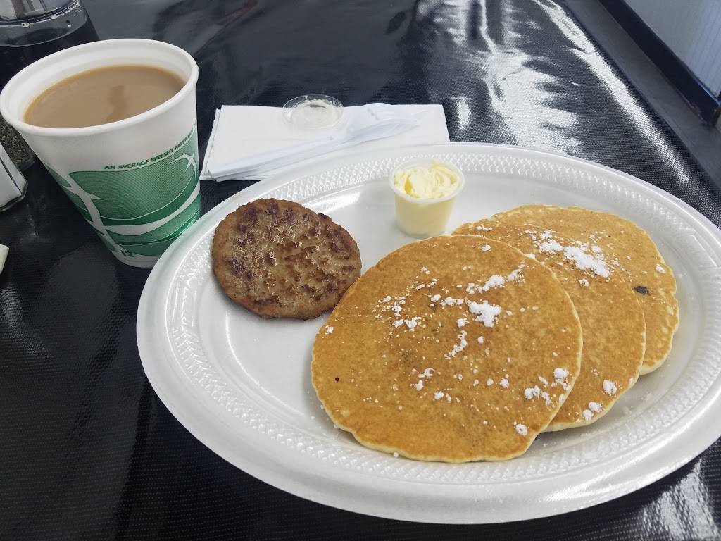 Dees Diner | restaurant | 106 N Sycamore St, Petersburg, VA 23803, USA | 8047223441 OR +1 804-722-3441