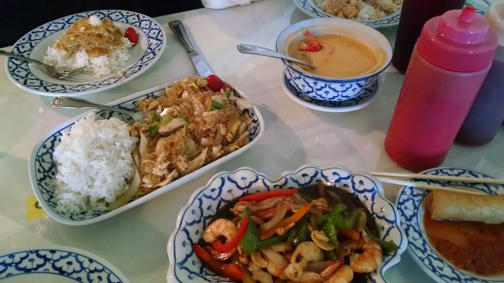 Royal Bangkok Thai Cuisine | restaurant | 1503 Wayne Memorial Dr A, Goldsboro, NC 27534, USA | 9197050311 OR +1 919-705-0311
