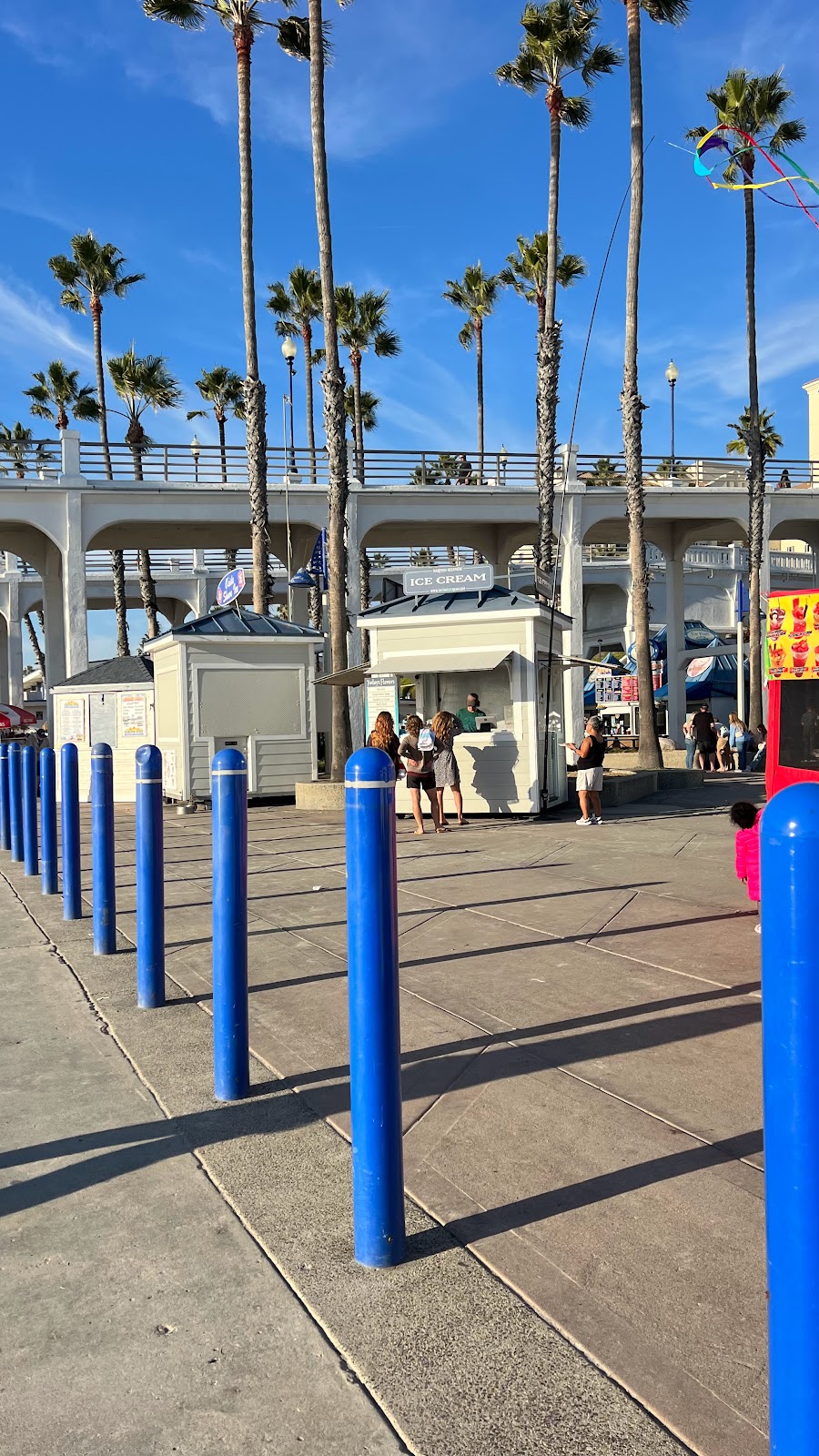 Mariposa Ice Cream Oceanside | restaurant | 202 The Strand N, Oceanside, CA 92054, USA | 4422450442 OR +1 442-245-0442