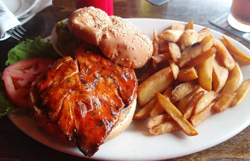 Conleys | restaurant | 164 Belmont St, Watertown, MA 02472, USA | 6173930237 OR +1 617-393-0237