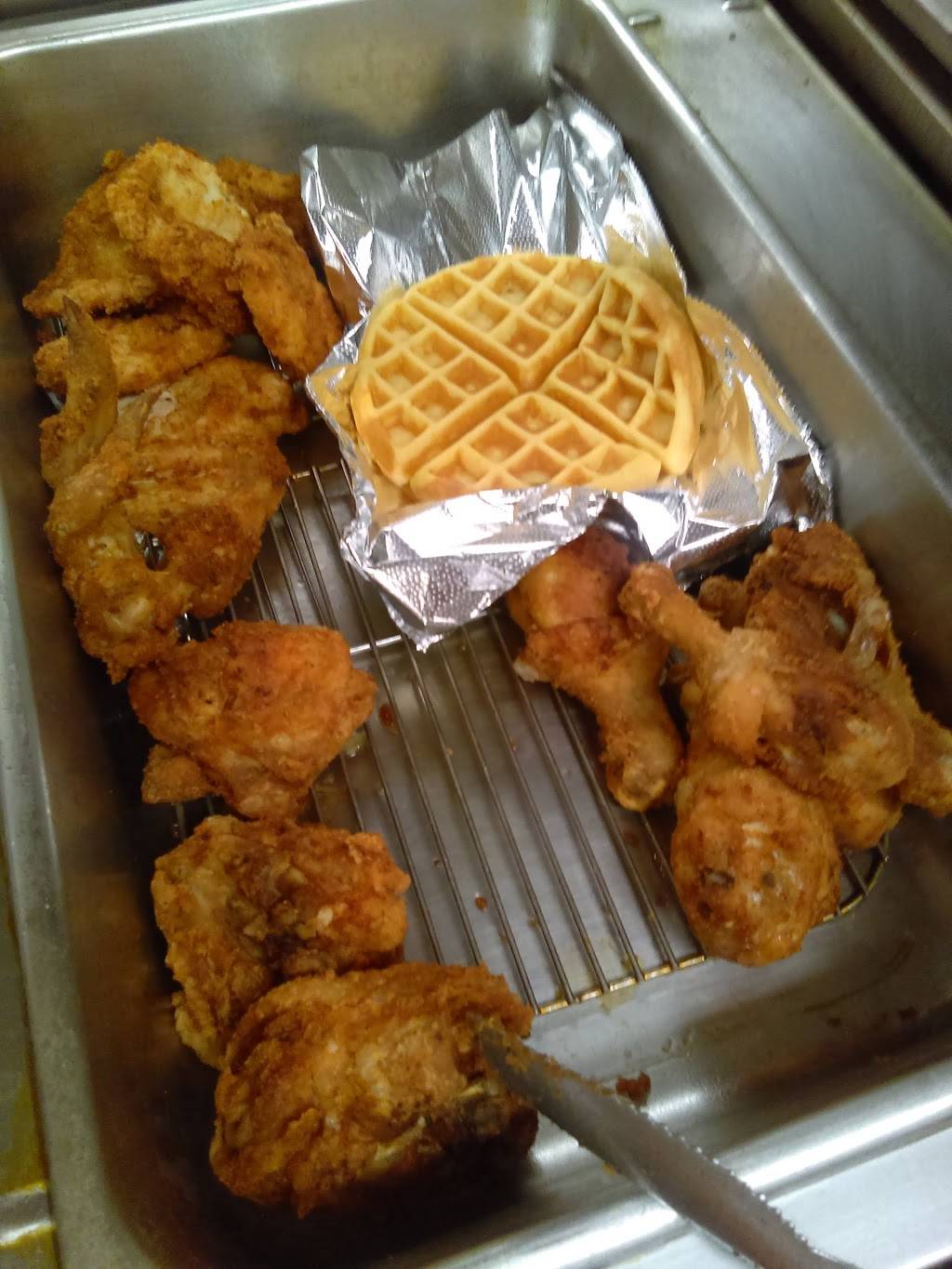 Shortys | restaurant | 601 Reeves Way, Columbus, IN 47201, USA | 8126037323 OR +1 812-603-7323