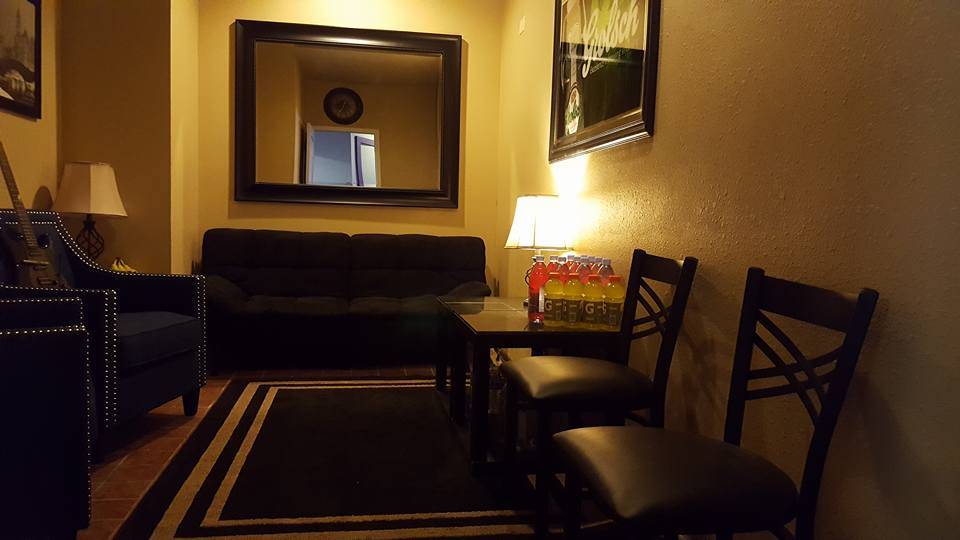 The Venue | restaurant | 1451 Cortez St, Denver, CO 80221, USA | 3034283339 OR +1 303-428-3339