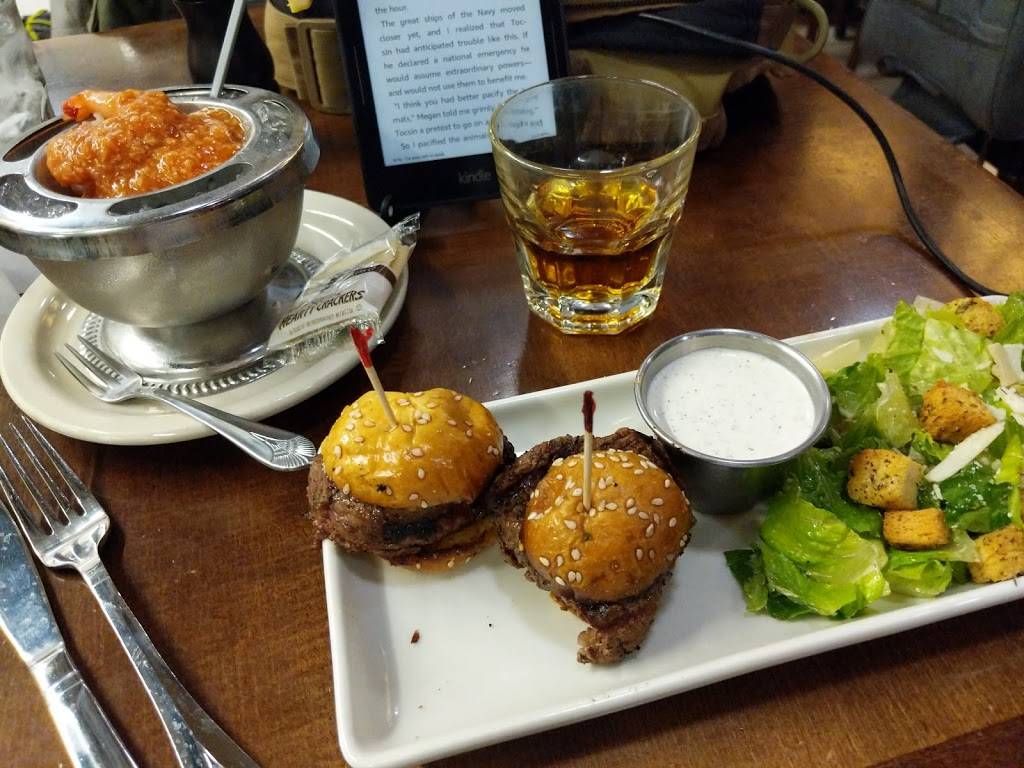 Harry & Izzys - Airport | restaurant | 7800 Col. H. Weir Cook Memorial Dr, Indianapolis, IN 46241, USA | 3172410533 OR +1 317-241-0533