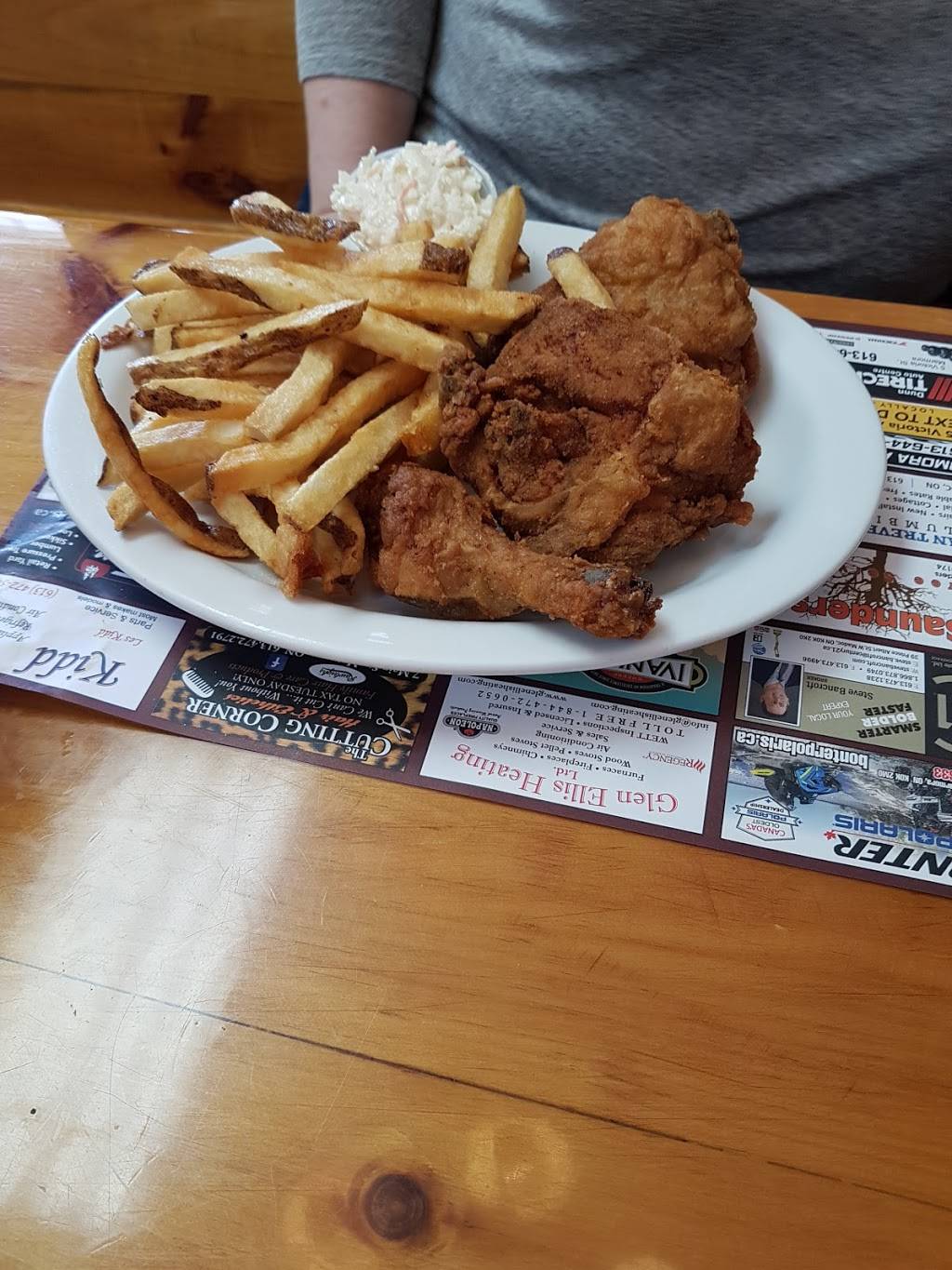 Madoc Dairy - Burnsides Casual Dining | restaurant | 203 Russell St, Madoc, ON K0K 2K0, Canada | 6134732963 OR +1 613-473-2963