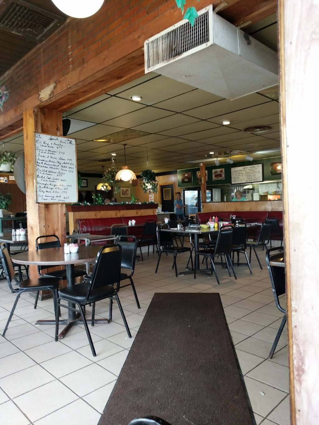 7 & 14 Family Restaurant | restaurant | 44952 OH-14, Columbiana, OH 44408, USA | 3304822339 OR +1 330-482-2339