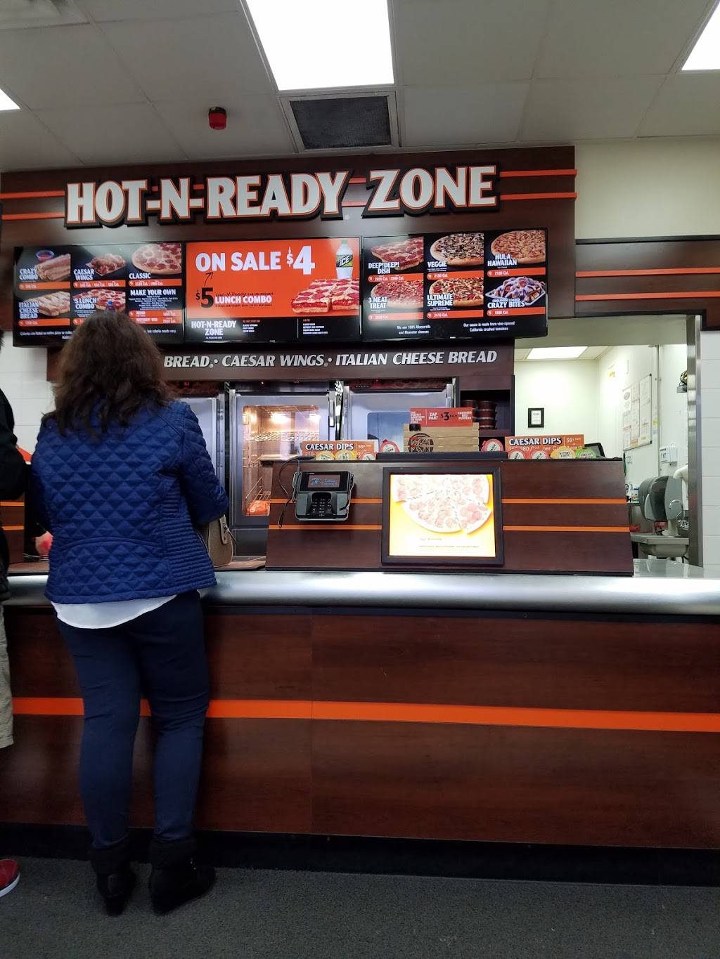 Little Caesars Pizza | meal takeaway | 630 W Chapman Ave, Placentia, CA 92870, USA | 7145288374 OR +1 714-528-8374