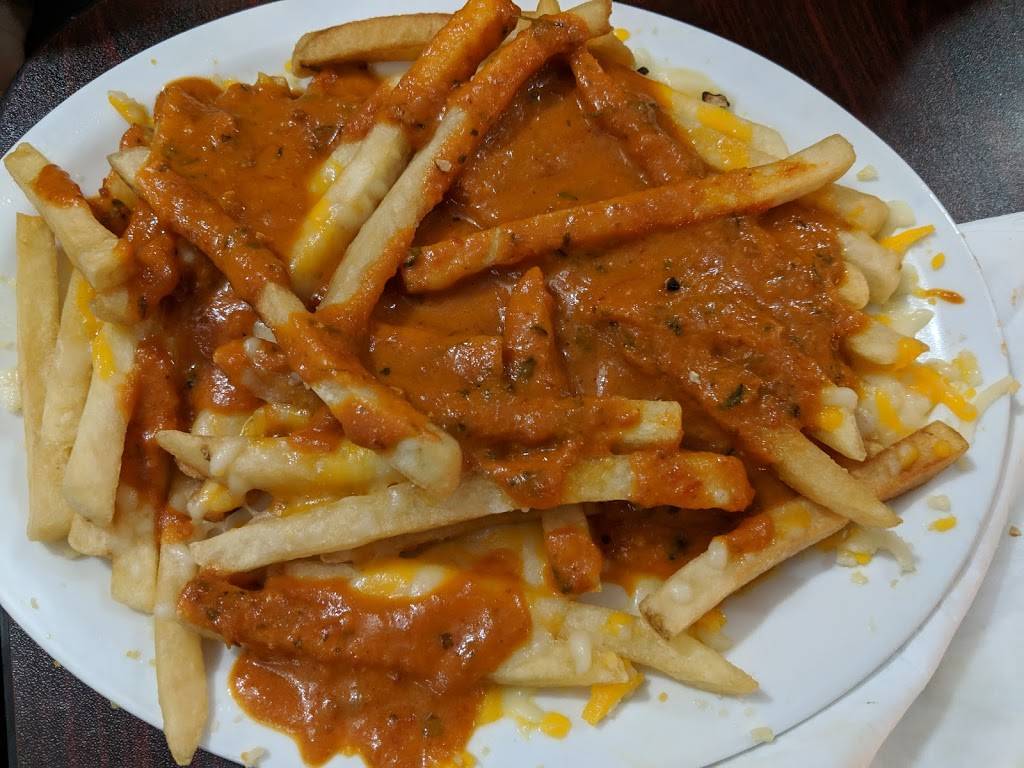 Indian Hut Restaurant | restaurant | 3 Mountain St, Grimsby, ON L3M 3J5, Canada | 2893360718 OR +1 289-336-0718