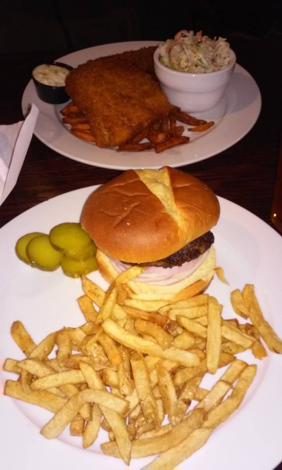 The River Tap & Grill | restaurant | 52 Golf Course Ln, Hollis, ME 04042, USA | 2072989620 OR +1 207-298-9620