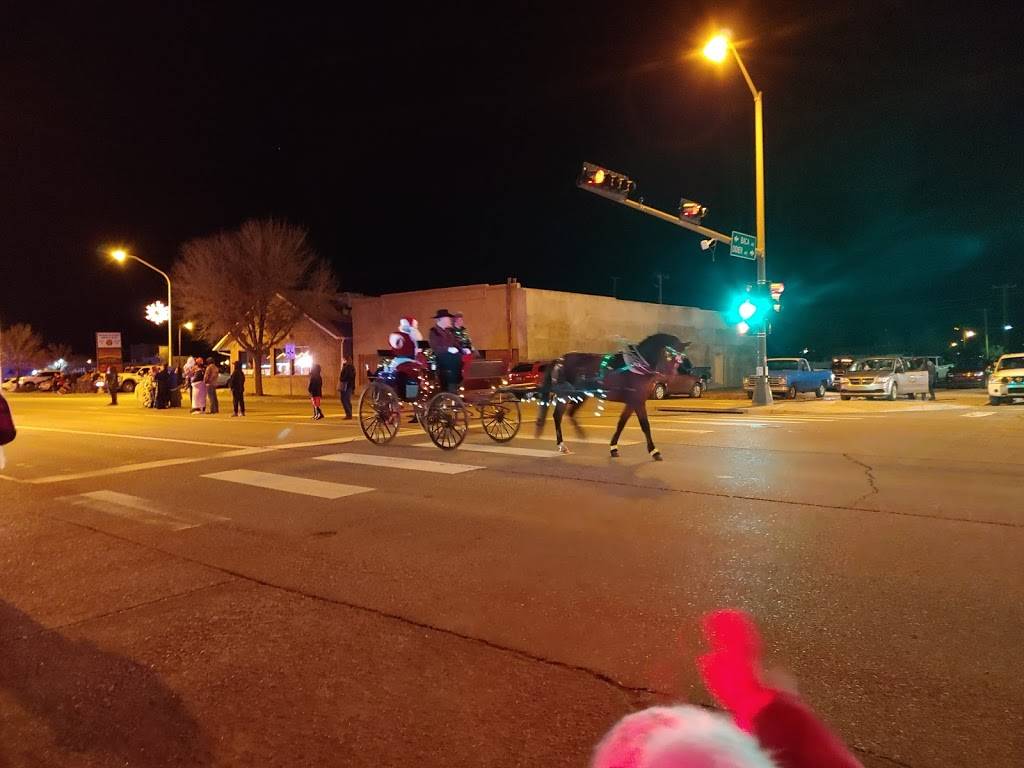 Pizza Hut | meal delivery | 220 S Main St, Belen, NM 87002, USA | 5058647724 OR +1 505-864-7724