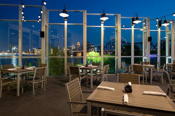 Bridge & Barrel | restaurant | 700 W Riverside Dr #300, Jeffersonville, IN 47130, USA | 8122067170 OR +1 812-206-7170