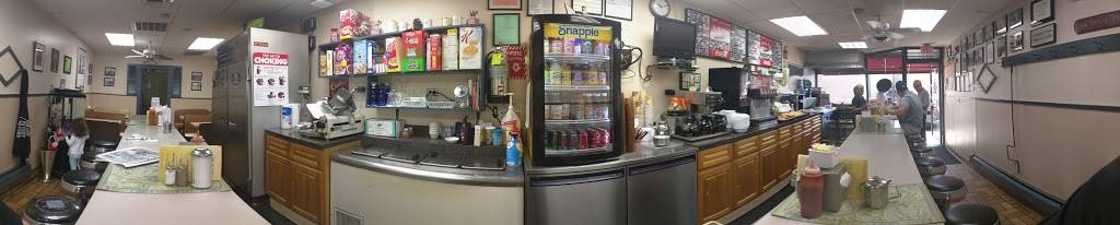 TNT Luncheonette Ltd | restaurant | 244 Harrison Ave, Harrison, NY 10528, USA | 9148359873 OR +1 914-835-9873