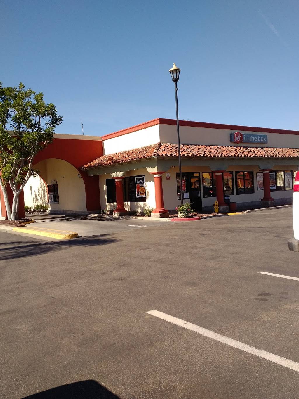 Jack in the Box | restaurant | 717 W San Marcos Blvd, San Marcos, CA 92078, USA | 7607442893 OR +1 760-744-2893