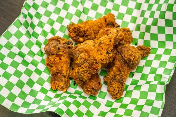 Yoshi Express | restaurant | 80 Ranch Dr, Milpitas, CA 95035, USA | 4088830888 OR +1 408-883-0888