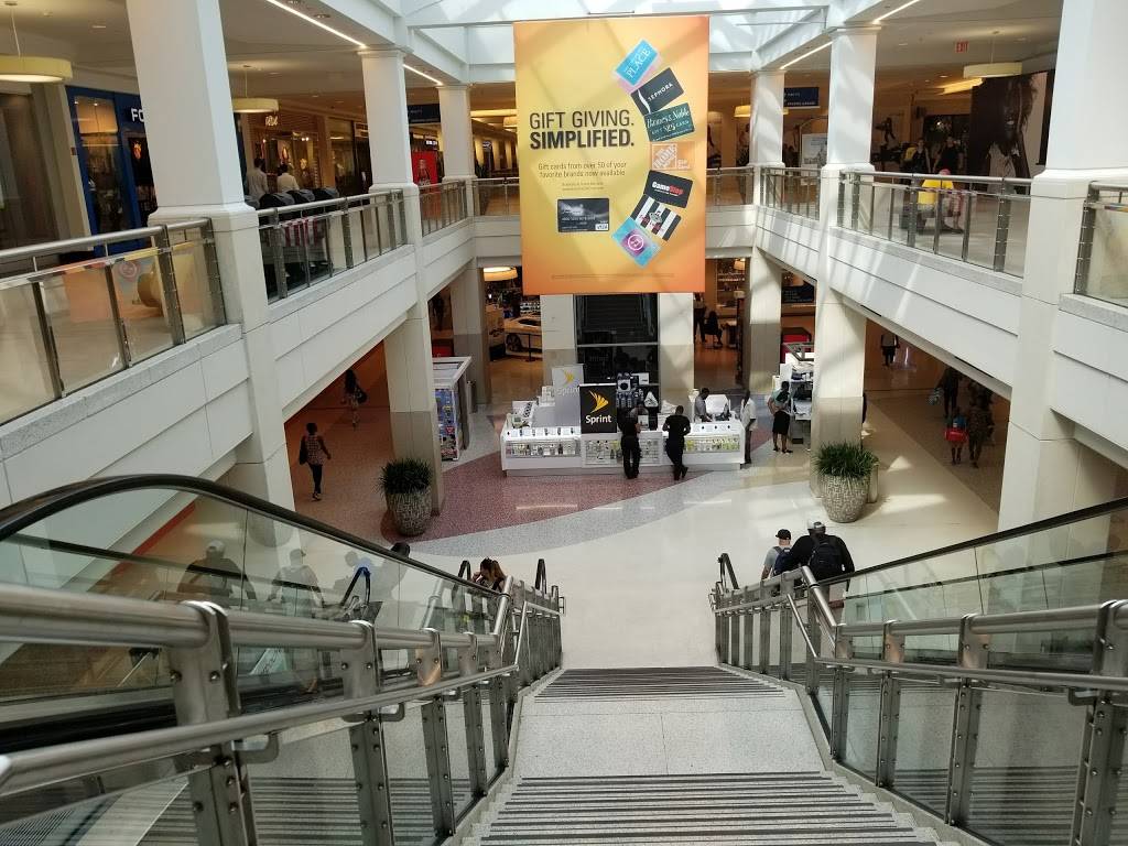 Kings Plaza Shopping Center | shopping mall | 5100 Kings Plaza, Brooklyn, NY 11234, USA | 7182536842 OR +1 718-253-6842