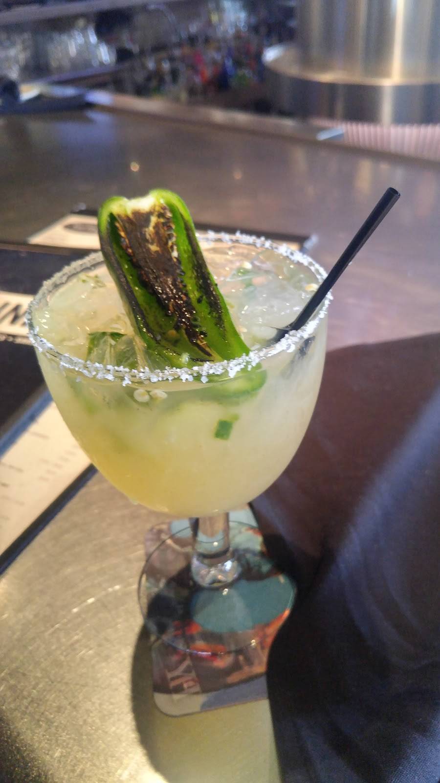 Yard House | restaurant | 4549 Commerce St Suite 100, Virginia Beach, VA 23462, USA | 7574909273 OR +1 757-490-9273