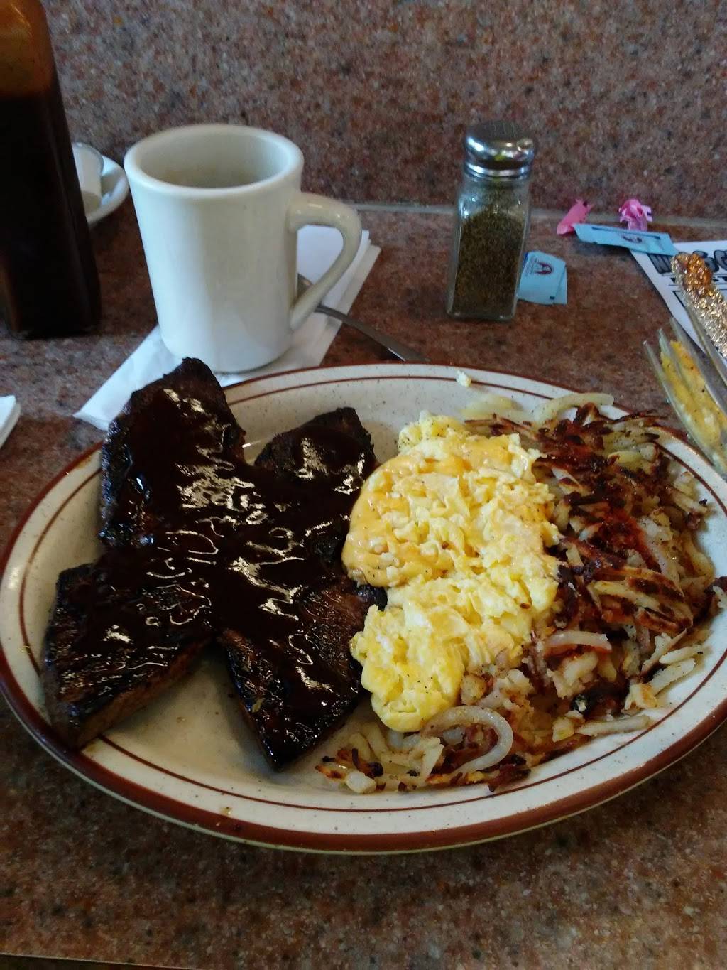 Nick & Georges Restaurant | restaurant | 5850 Hohman Ave, Hammond, IN 46320, USA | 2199316760 OR +1 219-931-6760