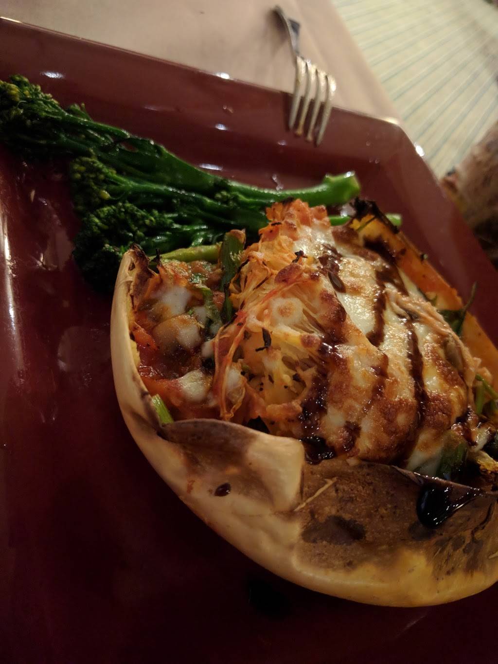 Aqua Terra Restaurant | restaurant | 2001 Old Hwy 395, Fallbrook, CA 92028, USA | 7607316805 OR +1 760-731-6805