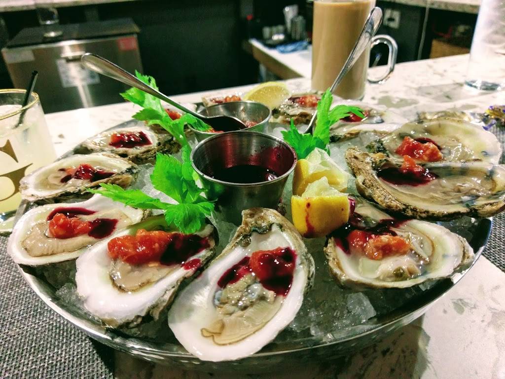 Georges Chophouse | restaurant | 4935 Cordell Ave, Bethesda, MD 20814, USA | 2405342675 OR +1 240-534-2675