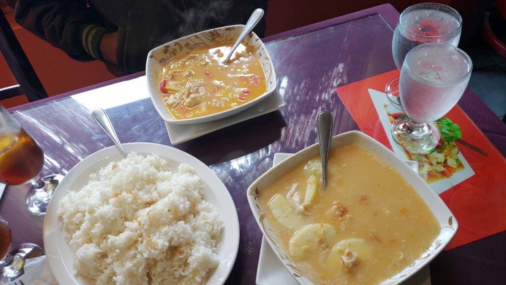 Village Of Thai | restaurant | 241 George St N, Peterborough, ON K9J 3G9, Canada | 7055360095 OR +1 705-536-0095