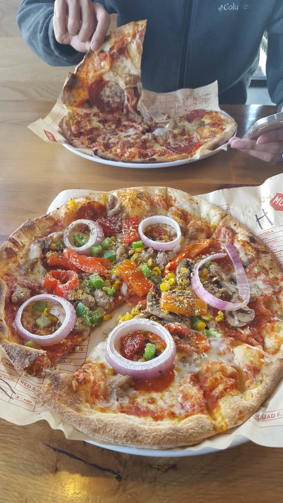 MOD Pizza | restaurant | 970 S Waukegan Rd, Waukegan, IL 60085, USA | 2246100218 OR +1 224-610-0218