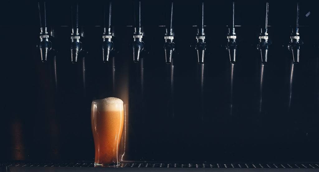 Legacy Ale Works | restaurant | 14965 Old St Augustine Rd suite 129-130, Jacksonville, FL 32258, USA | 9046834345 OR +1 904-683-4345