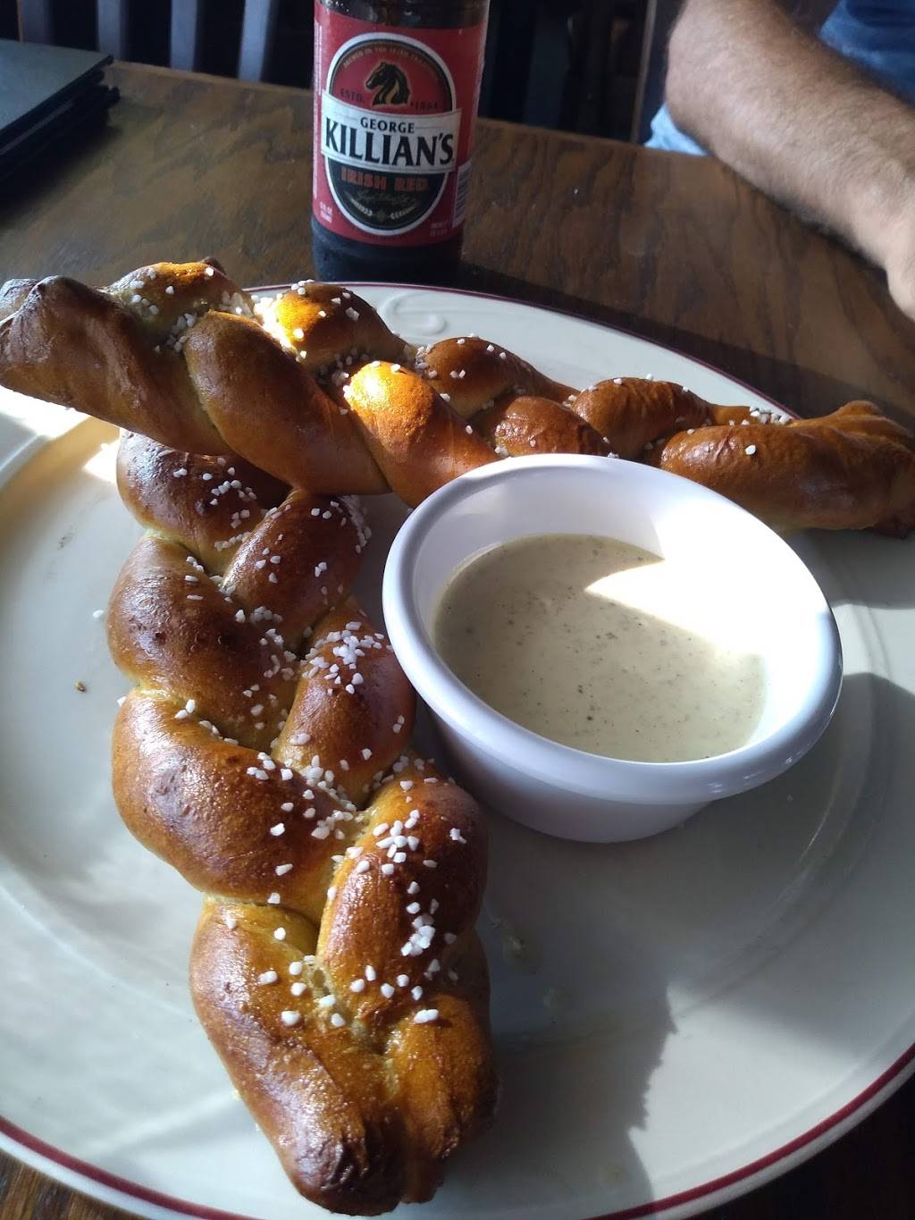 Paddy Ryans Irish Pub | restaurant | 709 Rodeo Dr, Hudson, WI 54016, USA | 7153818205 OR +1 715-381-8205