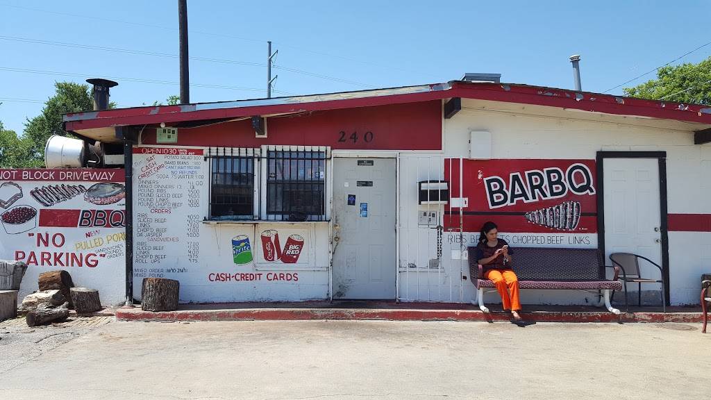 Meshacks Bar-B-Que | restaurant | 240 E Avenue B, Garland, TX 75040, USA | 2142274748 OR +1 214-227-4748