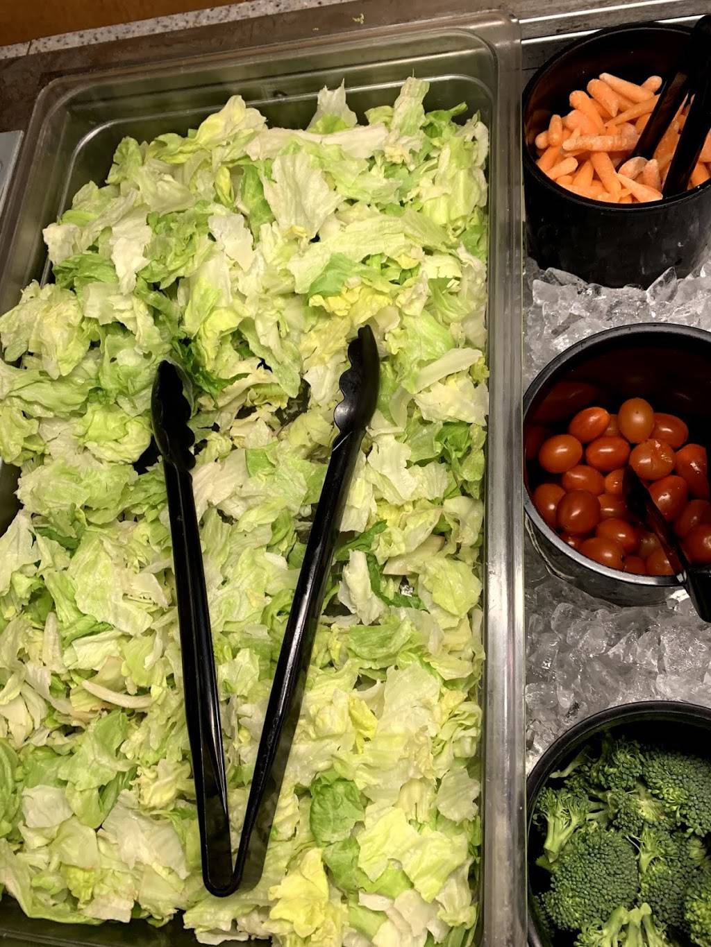 Round Table Pizza | meal delivery | 239 Los Angeles Ave, Moorpark, CA 93021, USA | 8055292207 OR +1 805-529-2207