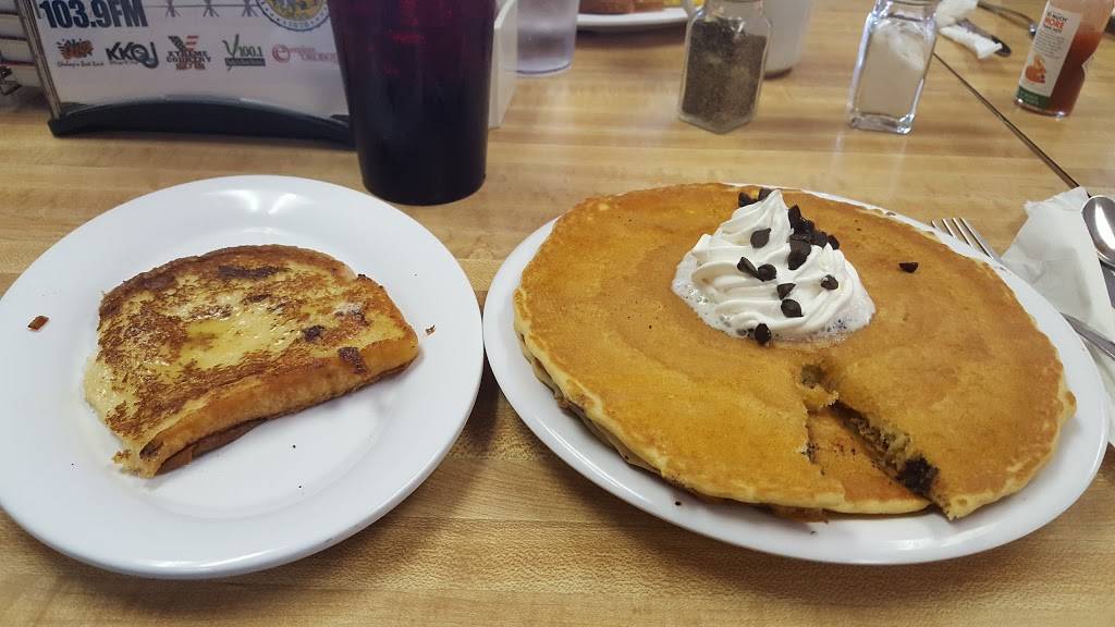 The Koffee Kup | cafe | 43 Okoboji Grove Rd N, Arnolds Park, IA 51331, USA | 7123304569 OR +1 712-330-4569