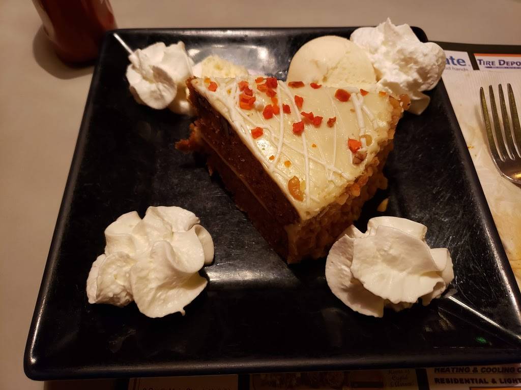 Applewood Restaurant & Bar | restaurant | 820 Farmington Ave, Bristol, CT 06010, USA | 8605897133 OR +1 860-589-7133