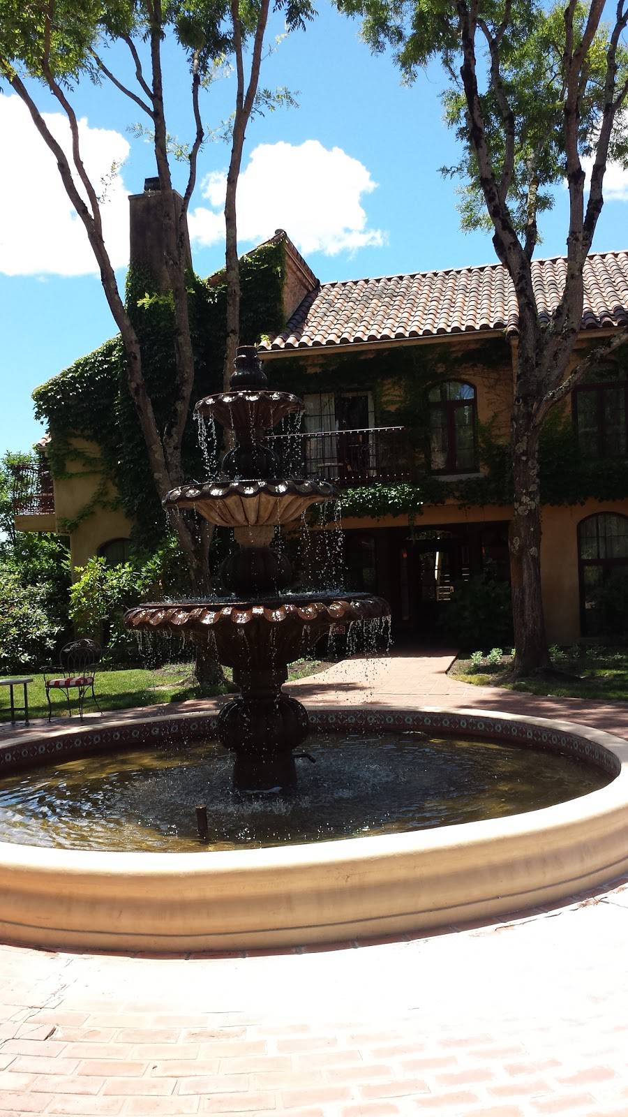 Vintners Resort | cafe | 4350 Barnes Rd, Santa Rosa, CA 95403, USA | 7075757350 OR +1 707-575-7350